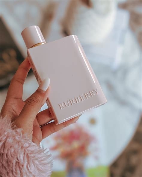 burberry her fragrance review|Burberry Her elixir noted.